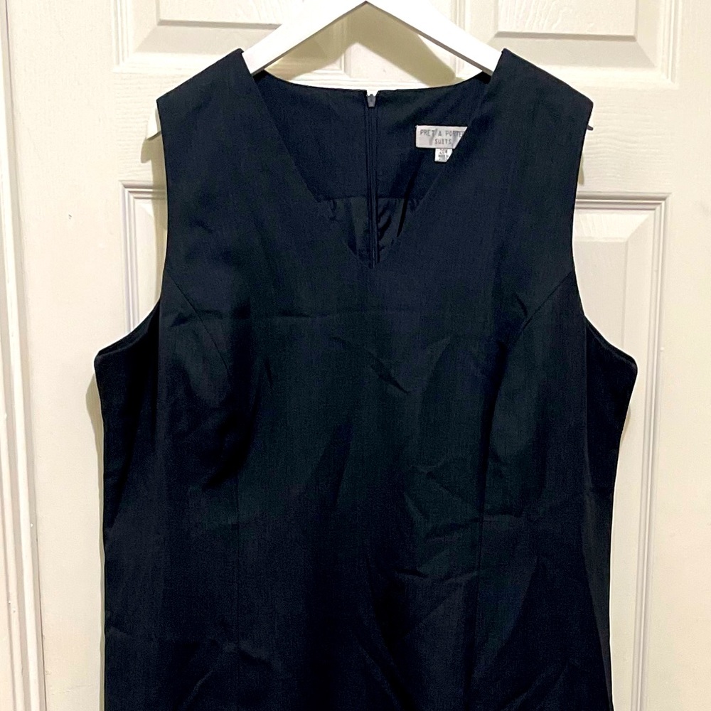 Black shift dress